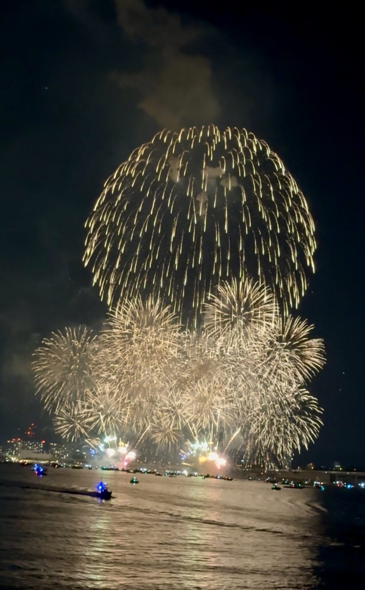 フェリーからの花火